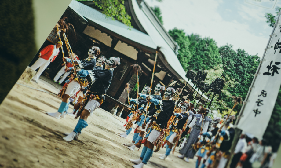 松永さんが参加した秋祭りでの一枚。「昔ながらの伝統が残っているのも面白いです」と話す松永さんは、「高校魅力化プロジェクト」の他にも多岐に渡り地域を盛り上げている。